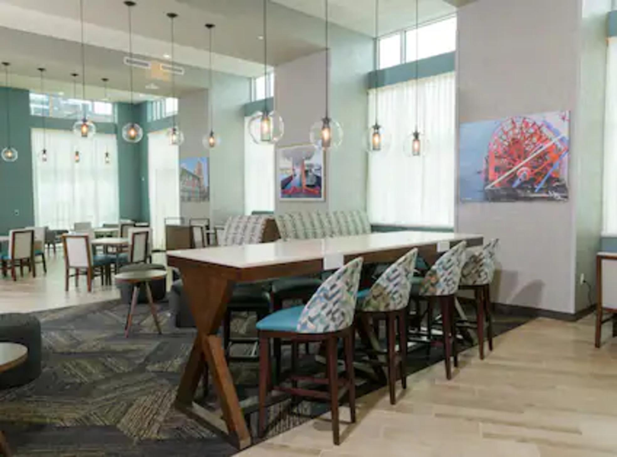 Hampton Inn & Suites Erie Bayfront Εξωτερικό φωτογραφία