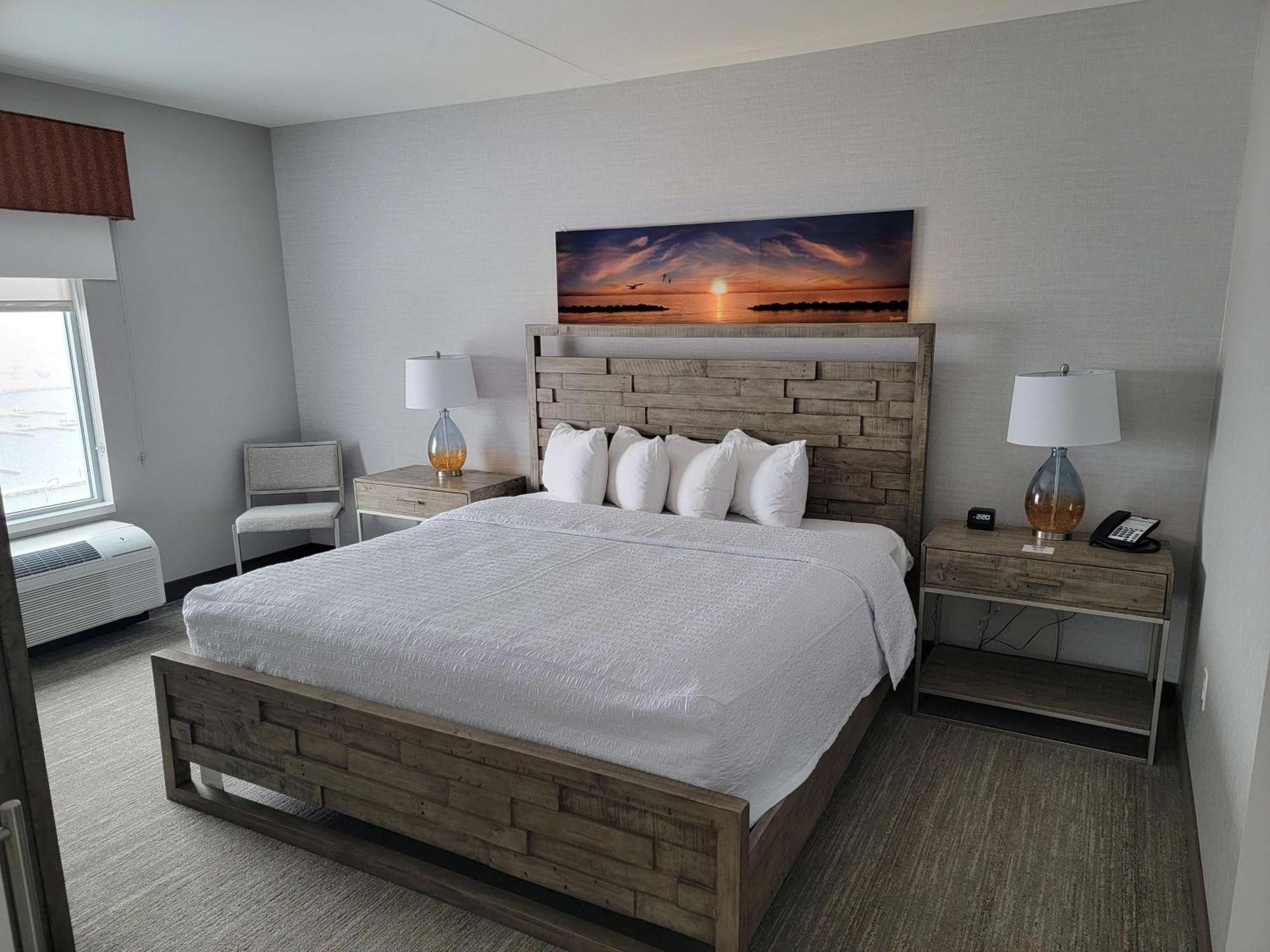 Hampton Inn & Suites Erie Bayfront Εξωτερικό φωτογραφία