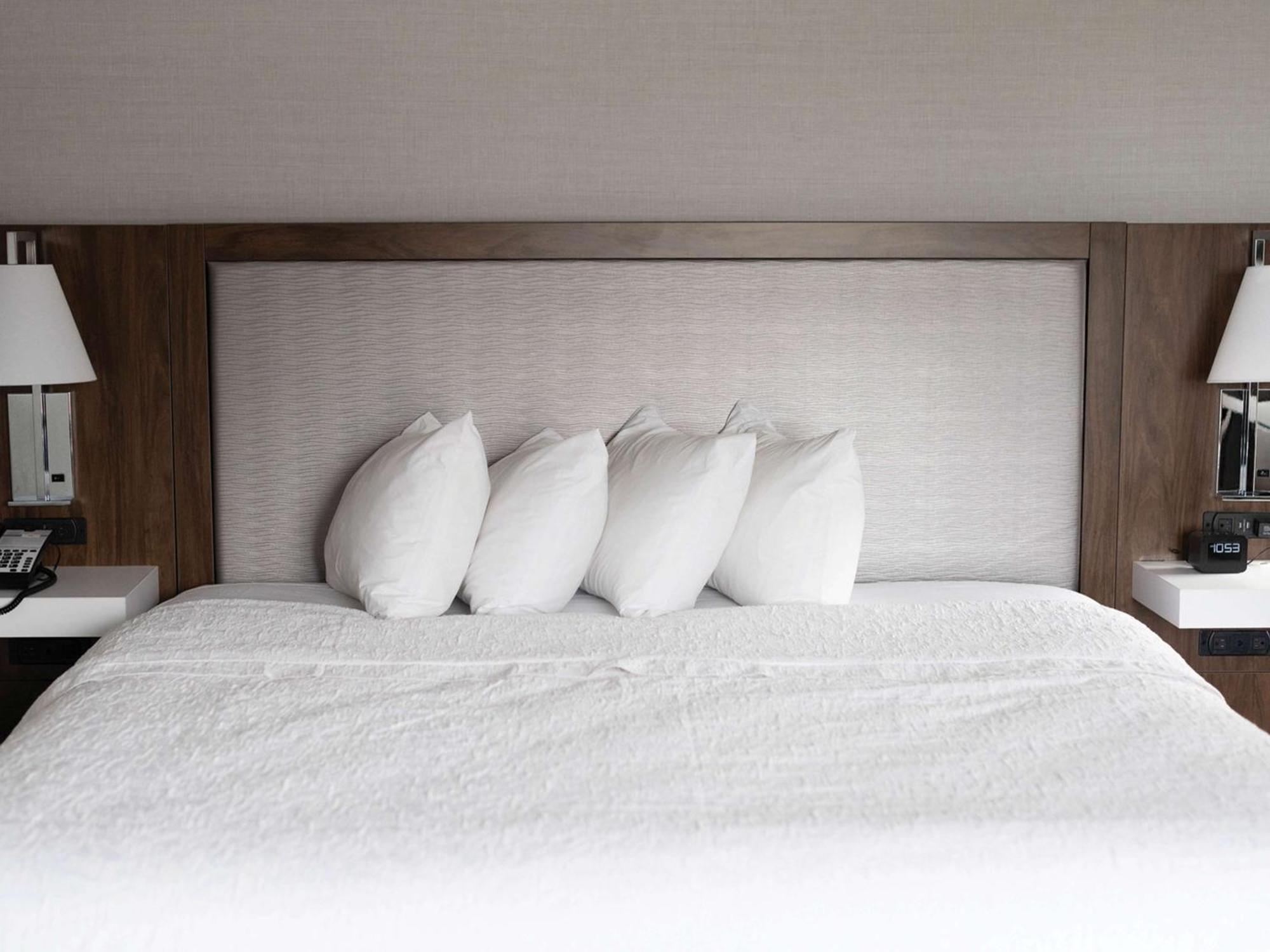 Hampton Inn & Suites Erie Bayfront Εξωτερικό φωτογραφία
