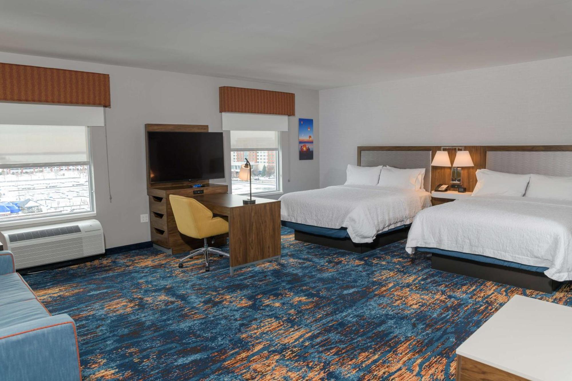 Hampton Inn & Suites Erie Bayfront Εξωτερικό φωτογραφία