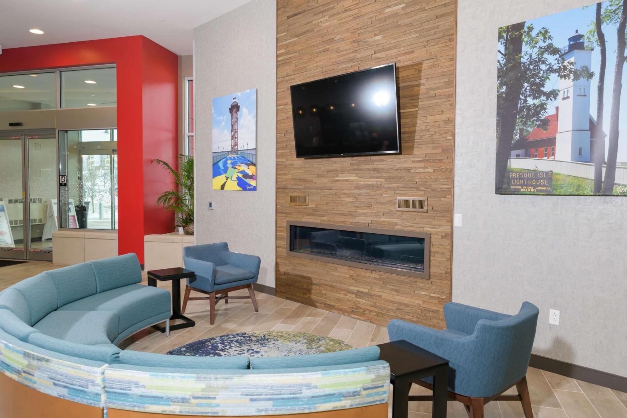 Hampton Inn & Suites Erie Bayfront Εξωτερικό φωτογραφία